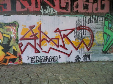 Graffiti Wall - Photo by honigfresser - sar (2015)