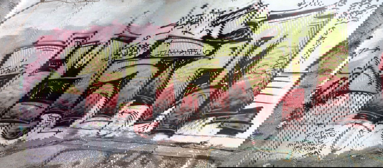 Graffiti Wall - Photo by honigfresser - system (2015)