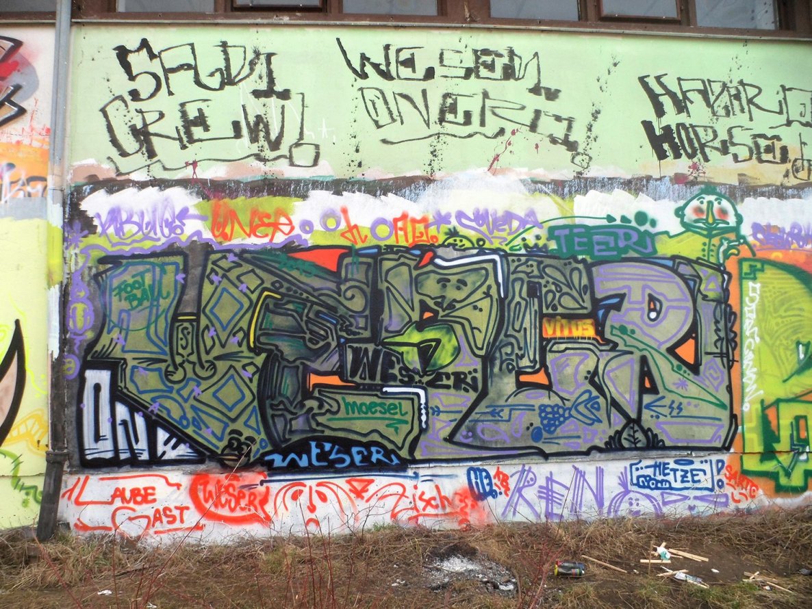 Graffiti Wall - Photo by honigfresser - weser (2015)