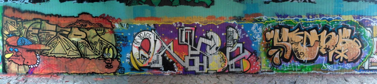 Graffiti Wall - Photo by honigfresser - weser, oner, secma (2014)