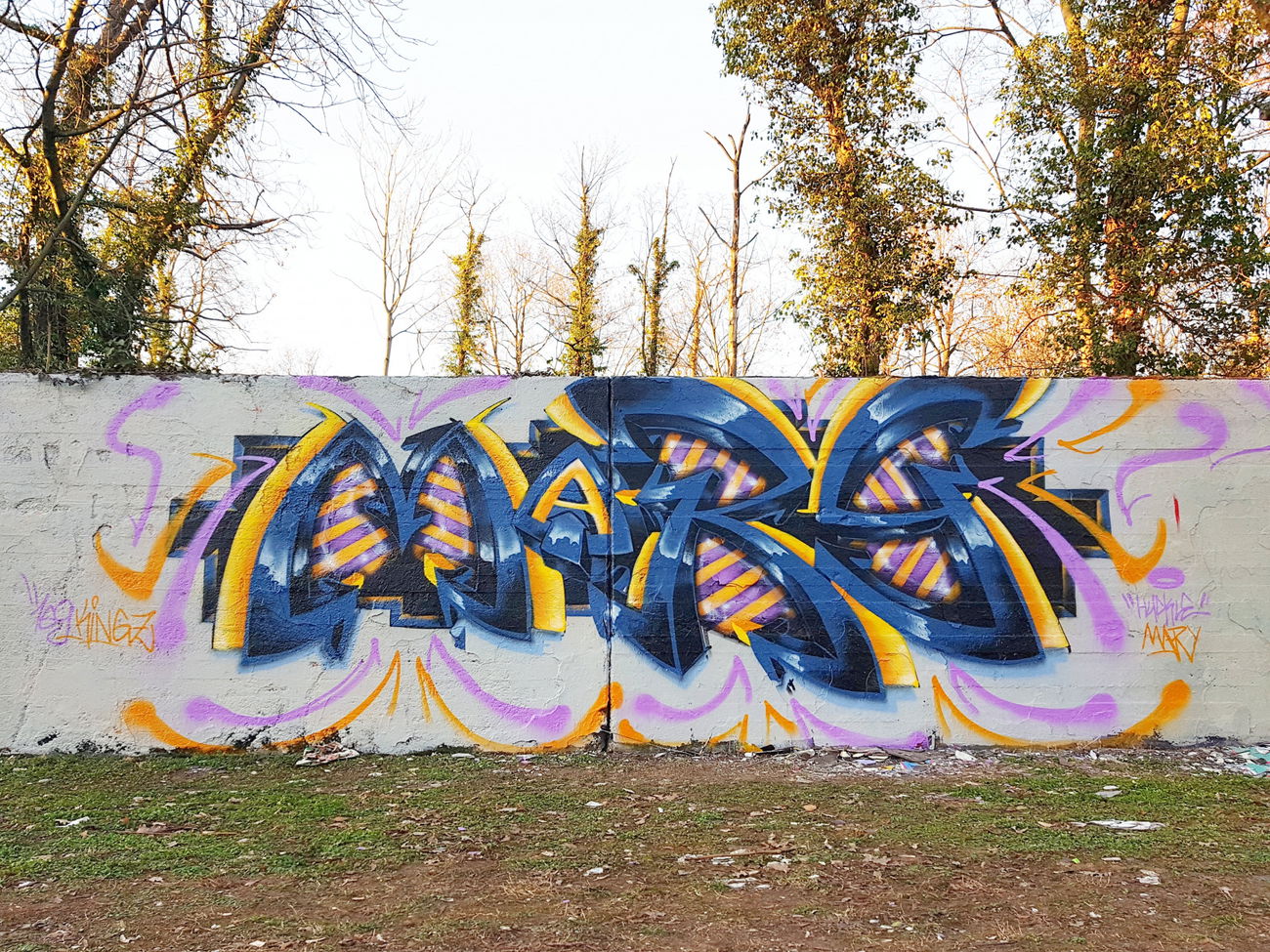 Graffiti Wall - Photo by huckleMary - sunday, mary, hucklemary (2019)