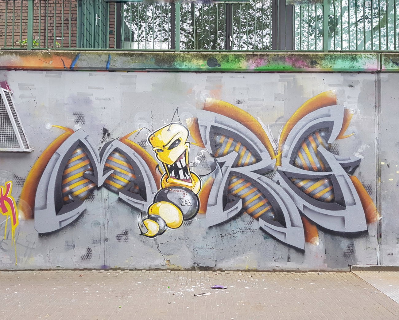 Graffiti Wall - Photo by huckleMary - hucklemary, mary, 169kingz (2018)