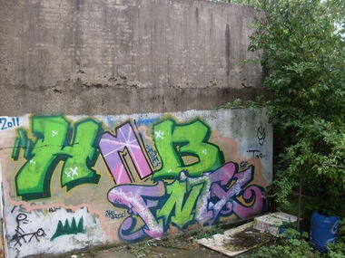 Graffiti Wall in Germany - Photo by iPuke - hmb, qws, duisburg