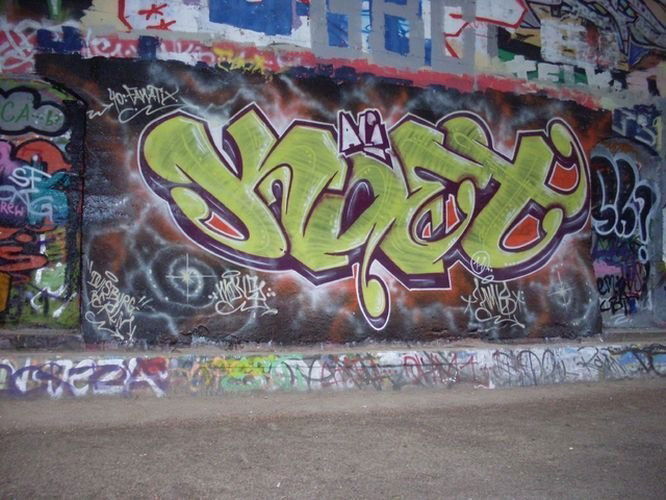 Graffiti Wall in Germany - Photo by iPuke - hmb, qws, duisburg