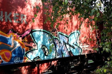 Graffiti Train in Germany - Photo by iPuke - hmb, qws, duisburg
