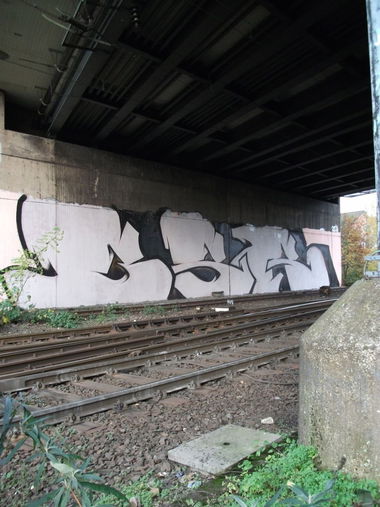 Graffiti Bombing in Germany - Photo by iPuke