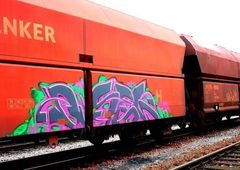 Graffiti Train in Germany - Photo by iPuke - hmb, qws, duisburg
