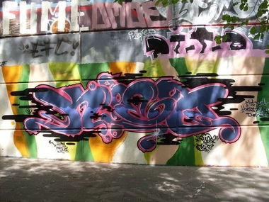 Graffiti Wall in Germany - Photo by iPuke - hmb, qws, duisburg