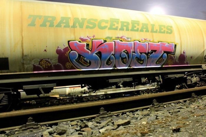 Graffiti Train in Germany - Photo by iPuke - hmb, qws, duisburg