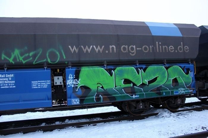 Graffiti Train in Germany - Photo by iPuke - hmb, qws, duisburg