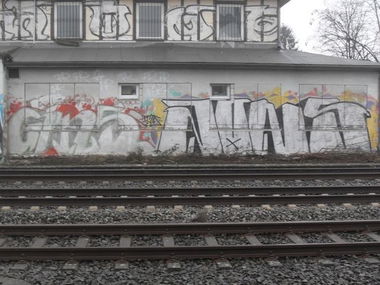 Graffiti Bombing in Germany - Photo by iPuke - hmb, qws, duisburg