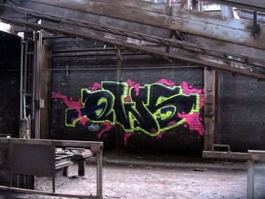 Graffiti Bombing in Germany - Photo by iPuke