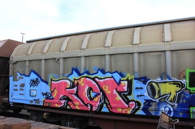 Graffiti Train in Germany - Photo by iPuke - hmb, qws, duisburg
