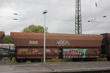 Graffiti Train in Germany - Photo by iPuke - hmb, qws, duisburg