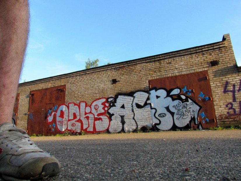 Graffiti Wall - Photo by iceone - acrs, summer, iceone (2013)