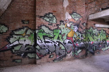 Graffiti Wall - Photo by iltis