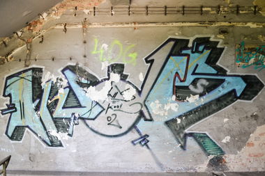 Graffiti Wall - Photo by iltis