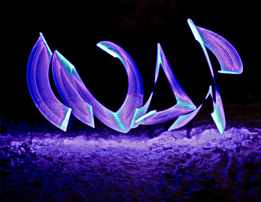 Graffiti Artwork - Photo by indygo - light, graffiti, indy