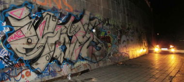 Graffiti Bombing - Photo by inkfcr - 4as (2012)