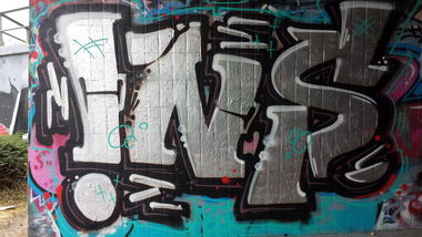 Graffiti Wall - Photo by insvnez