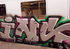 Graffiti Train - Photo by insvnez