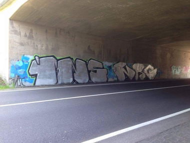 Graffiti Wall - Photo by insvnez (2014)