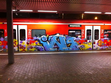 Graffiti Train - Photo by insvnez - ins, saarbrücken, saarland