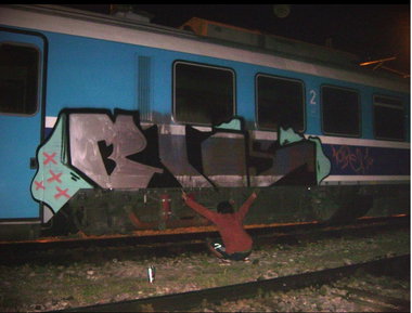 Graffiti Train - Photo by iobe1