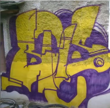 Graffiti Wall - Photo by iobe1