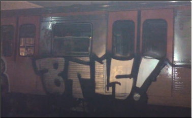 Graffiti Train - Photo by iobe1