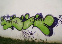Graffiti Wall - Photo by iobe1