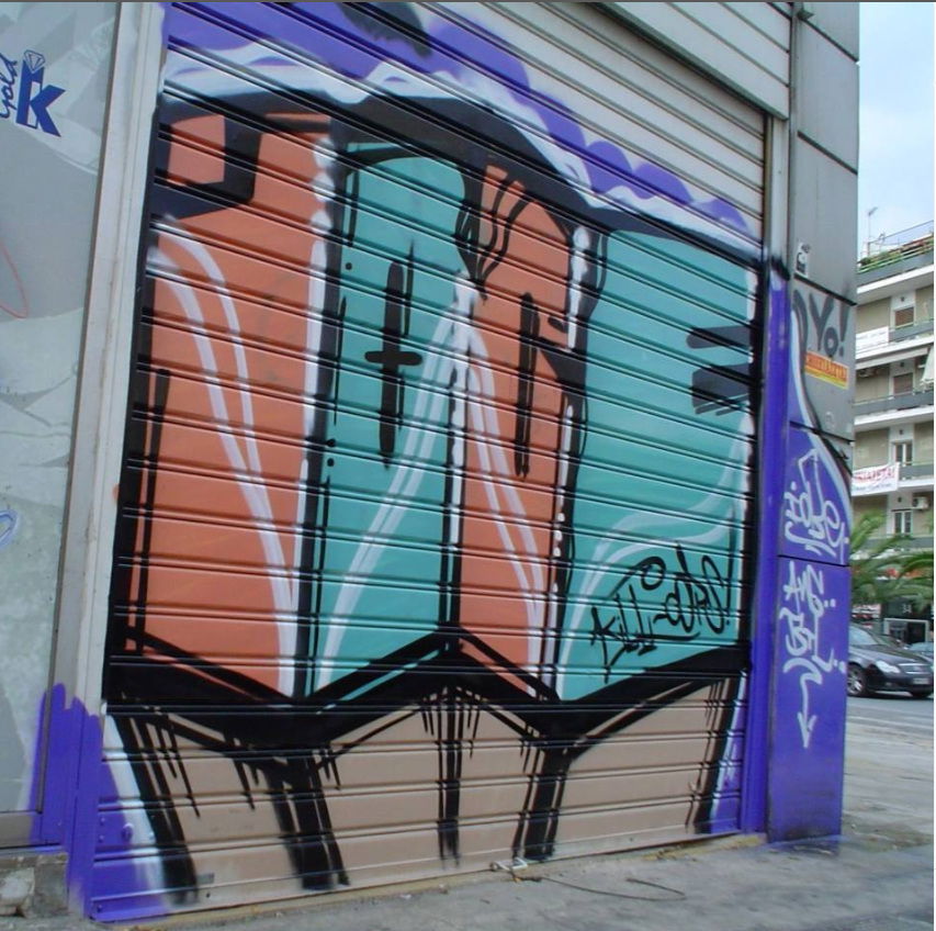 Graffiti Wall - Photo by iobe1