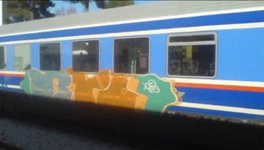 Graffiti Train - Photo by iobe1