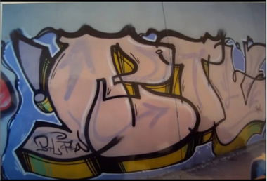 Graffiti Wall - Photo by iobe1