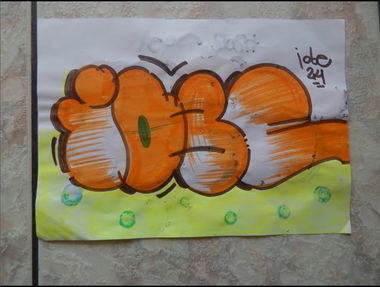 Graffiti Sketch - Photo by iobe1