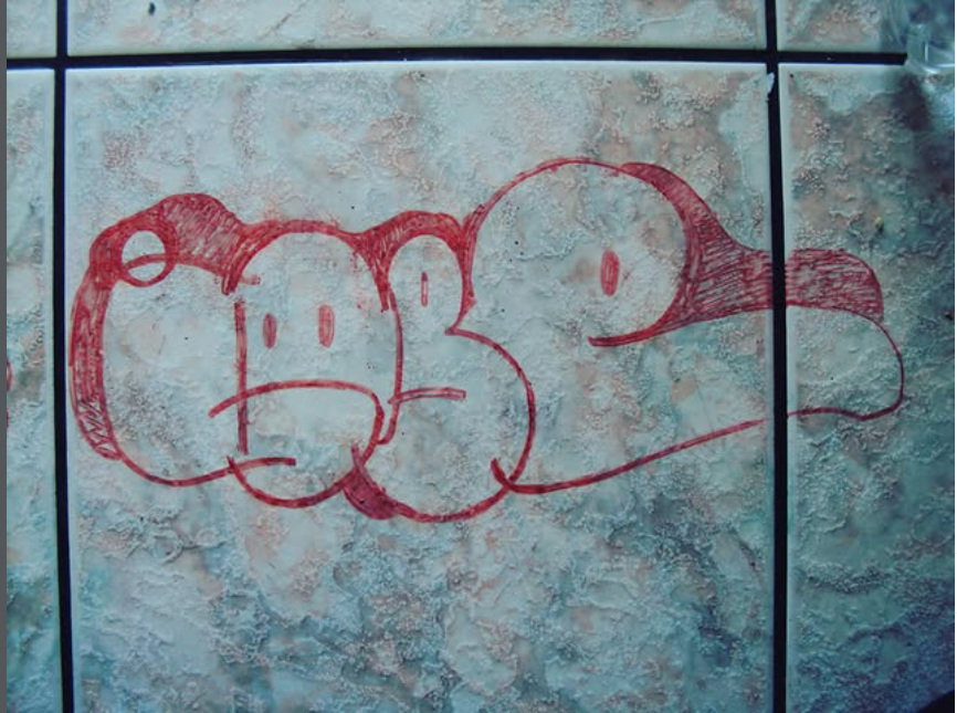 Graffiti Artwork - Photo by iobe1