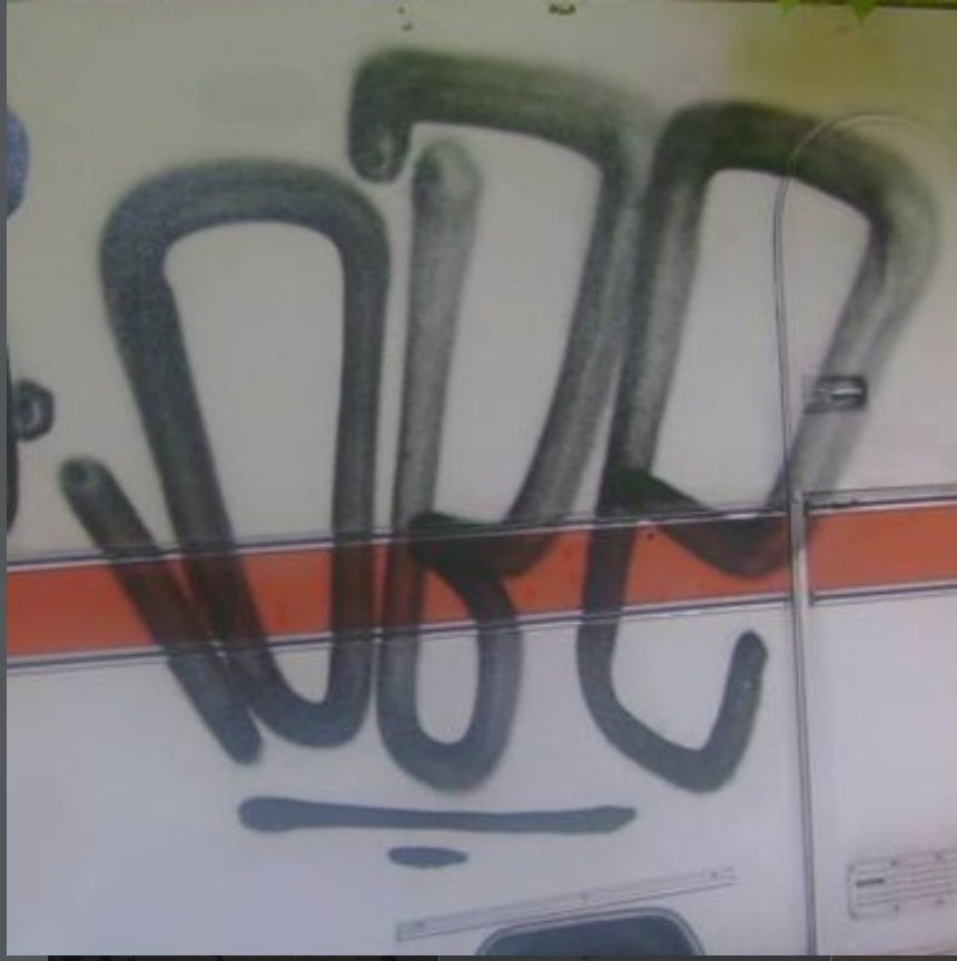 Graffiti Artwork - Photo by iobe1