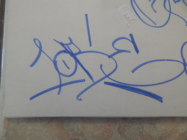 Graffiti Artwork - Photo by iobe1