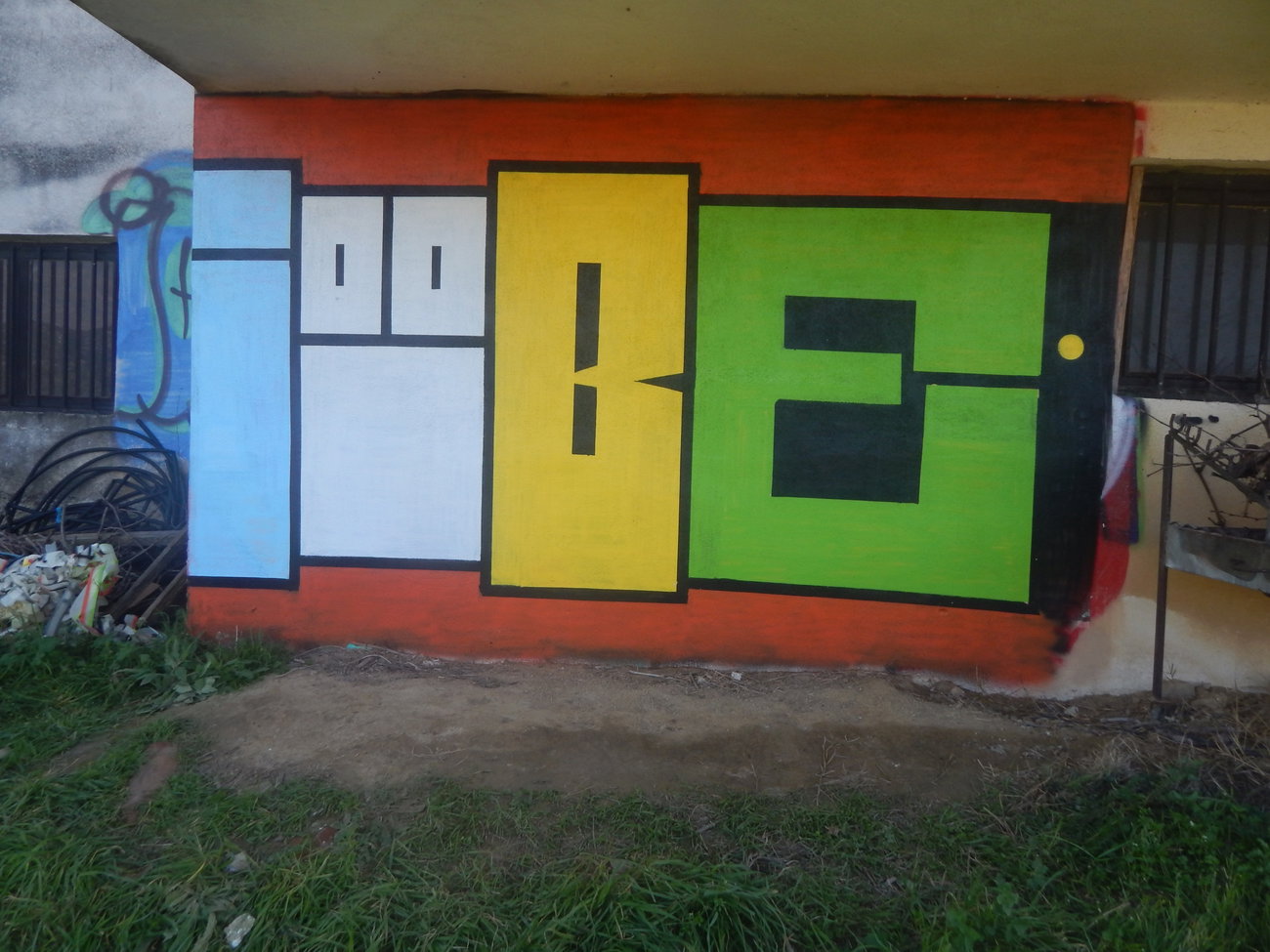 Graffiti Wall - Photo by iobe1