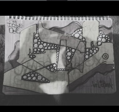 Graffiti Sketch - Photo by iobe1