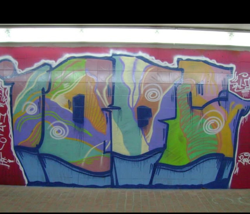 Graffiti Wall - Photo by iobe1