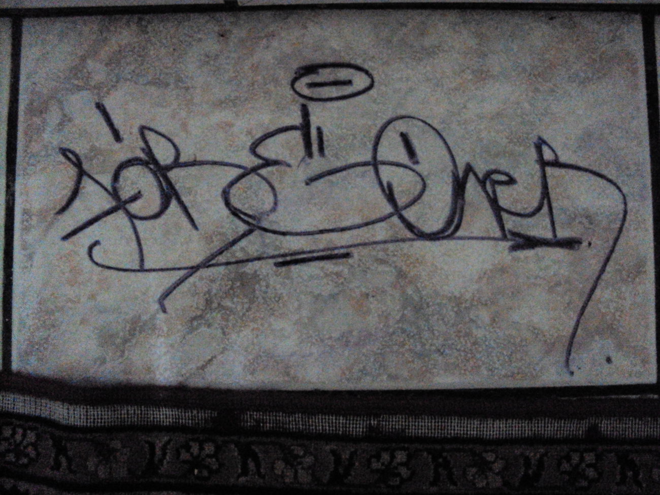 Graffiti Artwork - Photo by iobe1