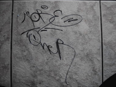 Graffiti Artwork - Photo by iobe1