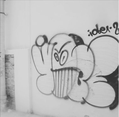 Graffiti Wall - Photo by iobe1