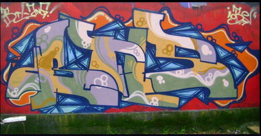 Graffiti Wall - Photo by iobe1