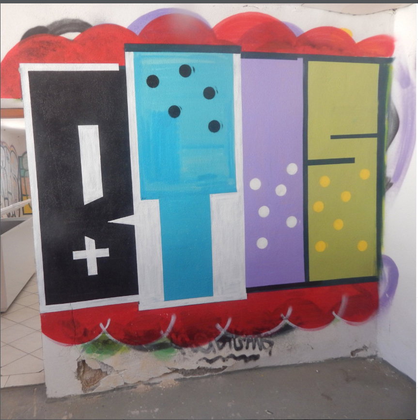 Graffiti Wall - Photo by iobe1