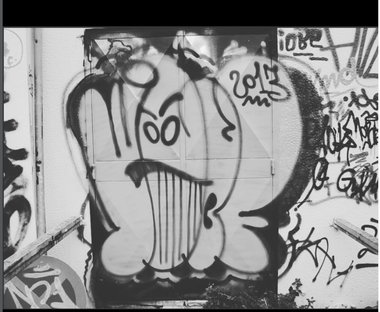 Graffiti Wall - Photo by iobe1
