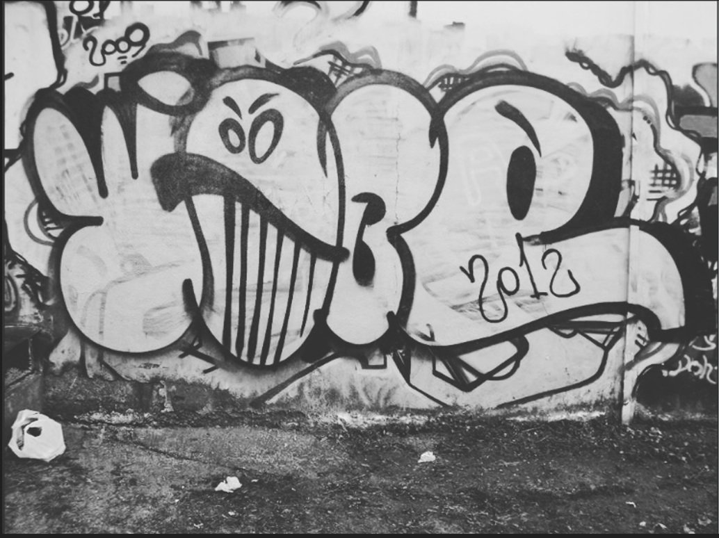 Graffiti Wall - Photo by iobe1