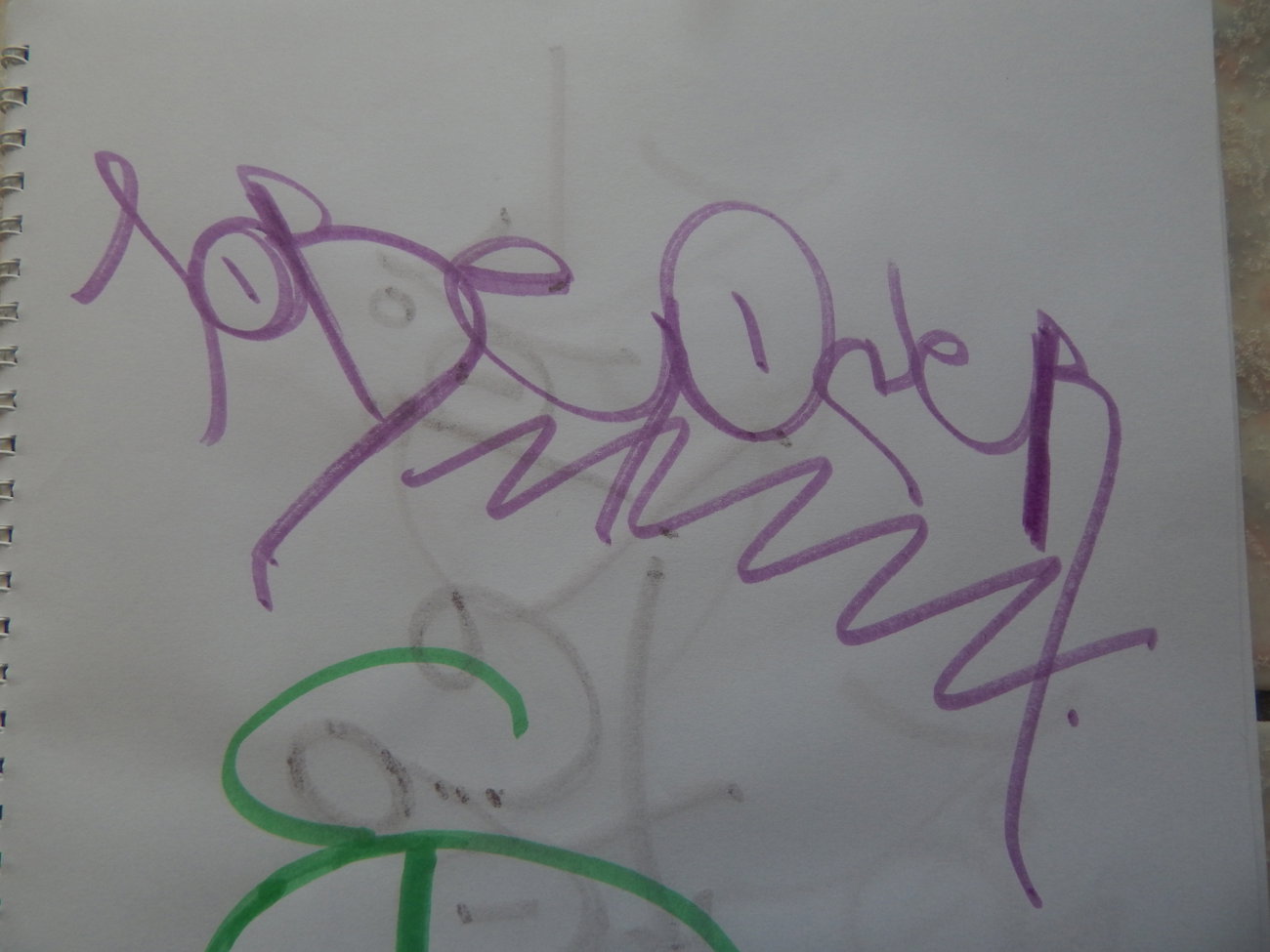 Graffiti Artwork - Photo by iobe1