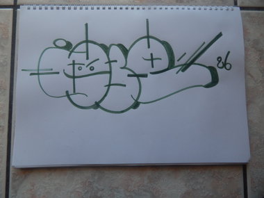Graffiti Sketch - Photo by iobe1